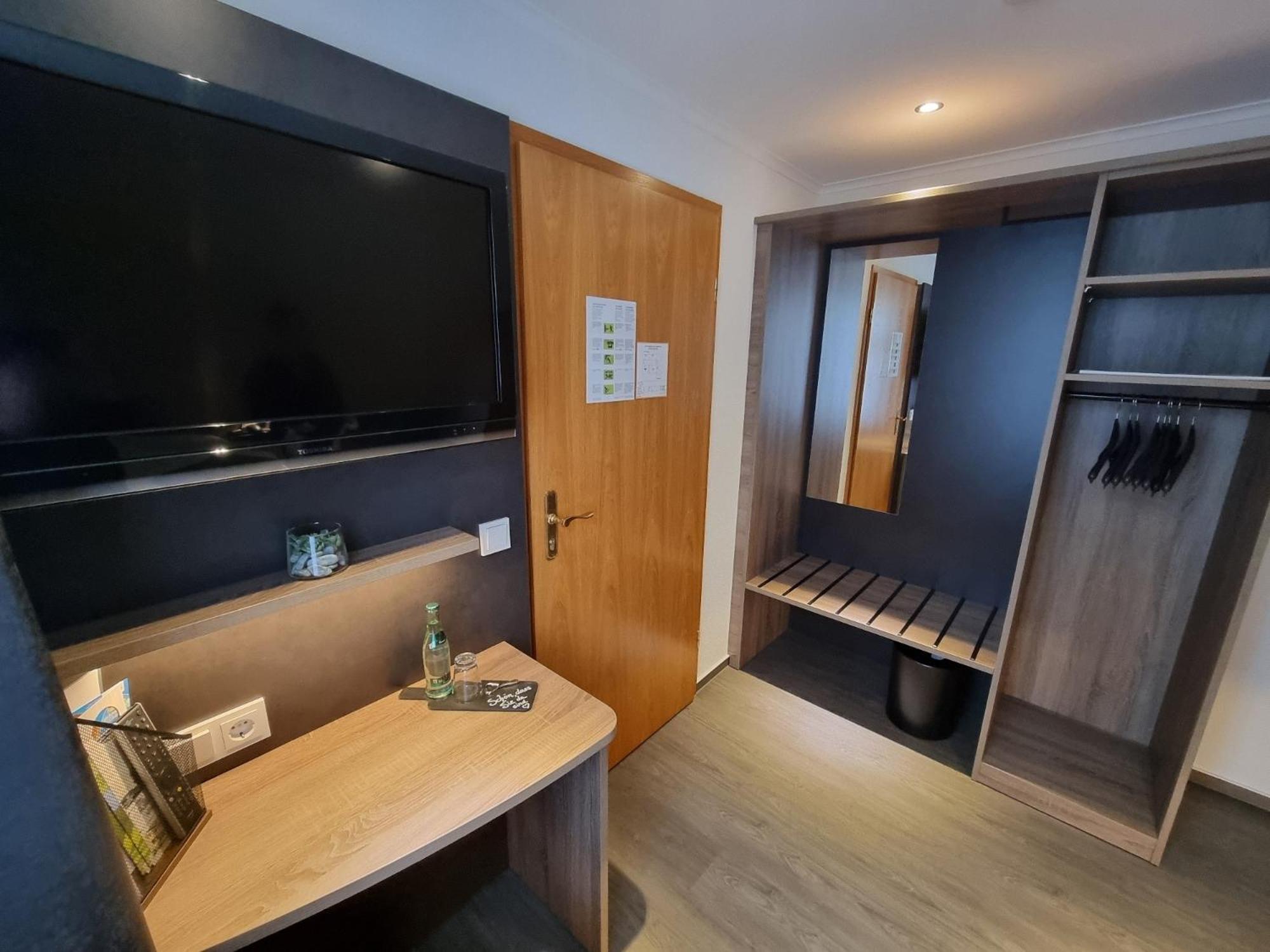 Zum Weserdampfschiff Bad Karlshafen Quarto foto