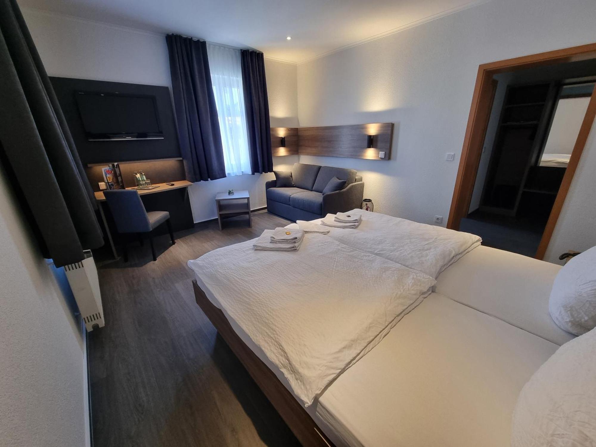 Zum Weserdampfschiff Bad Karlshafen Quarto foto